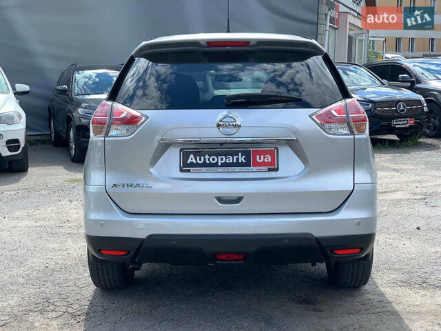 Серый Ниссан ИксТрейл, объемом двигателя 1.6 л и пробегом 114 тыс. км за 18290 $, фото 5 на Automoto.ua