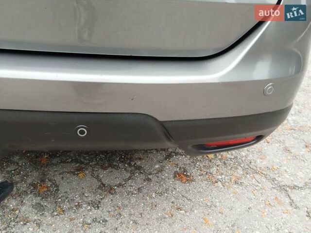 Серый Ниссан ИксТрейл, объемом двигателя 1.6 л и пробегом 195 тыс. км за 14800 $, фото 14 на Automoto.ua