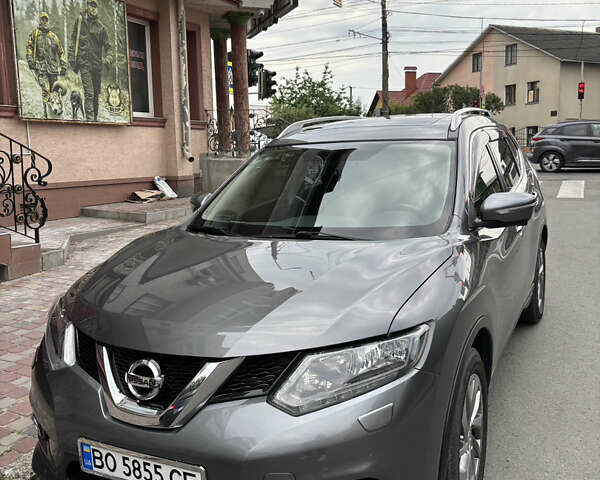 Сірий Ніссан ІксТрейл, об'ємом двигуна 2 л та пробігом 85 тис. км за 18400 $, фото 4 на Automoto.ua