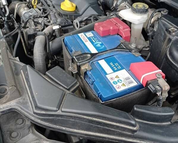 Сірий Ніссан ІксТрейл, об'ємом двигуна 1.6 л та пробігом 204 тис. км за 18500 $, фото 9 на Automoto.ua