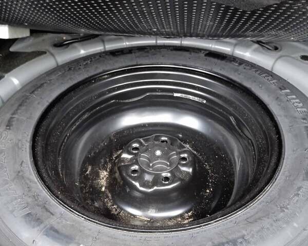 Сірий Ніссан ІксТрейл, об'ємом двигуна 1.6 л та пробігом 204 тис. км за 18500 $, фото 11 на Automoto.ua