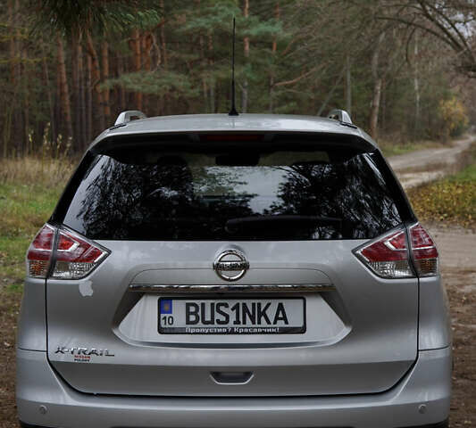 Сірий Ніссан ІксТрейл, об'ємом двигуна 1.6 л та пробігом 262 тис. км за 16999 $, фото 6 на Automoto.ua