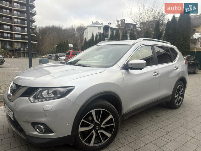 Серый Ниссан ИксТрейл, объемом двигателя 1.6 л и пробегом 172 тыс. км за 16700 $, фото 3 на Automoto.ua