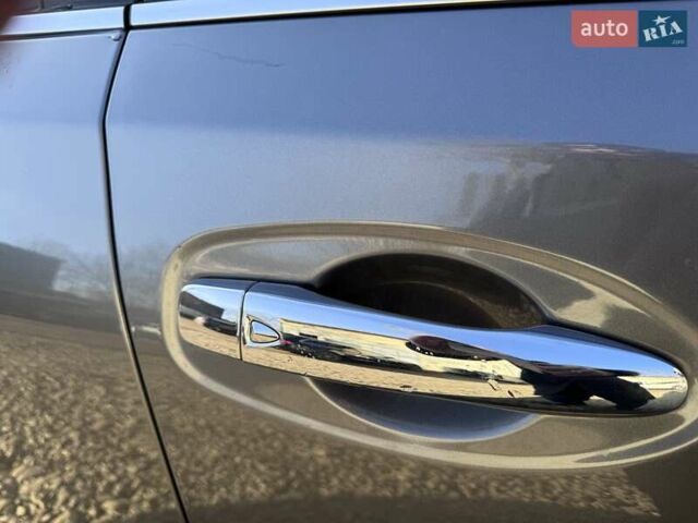 Серый Ниссан ИксТрейл, объемом двигателя 2 л и пробегом 227 тыс. км за 17300 $, фото 15 на Automoto.ua