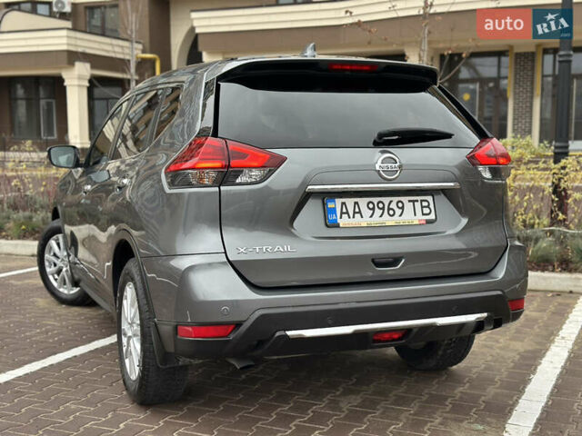 Серый Ниссан ИксТрейл, объемом двигателя 1.62 л и пробегом 140 тыс. км за 17300 $, фото 13 на Automoto.ua