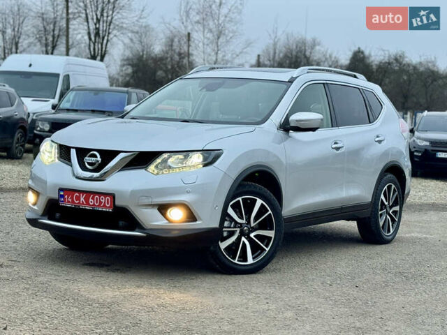 Сірий Ніссан ІксТрейл, об'ємом двигуна 1.6 л та пробігом 183 тис. км за 16800 $, фото 2 на Automoto.ua