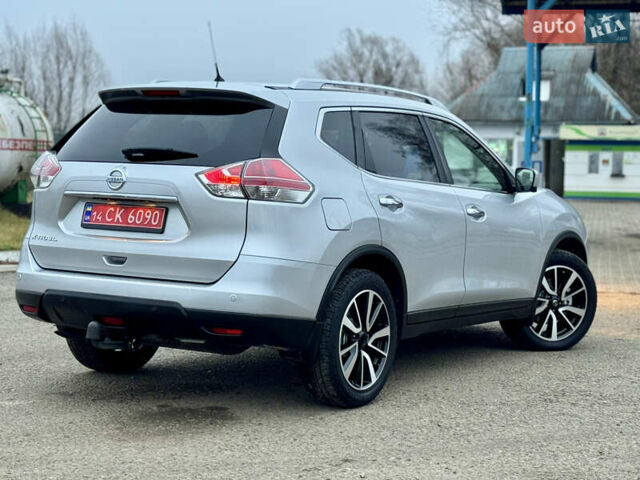 Сірий Ніссан ІксТрейл, об'ємом двигуна 1.6 л та пробігом 183 тис. км за 16800 $, фото 18 на Automoto.ua