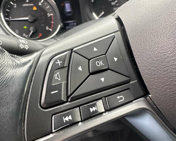 Серый Ниссан ИксТрейл, объемом двигателя 1.62 л и пробегом 140 тыс. км за 17300 $, фото 37 на Automoto.ua