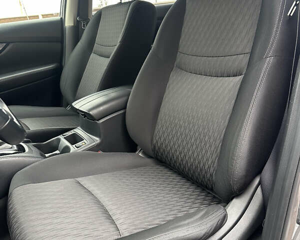 Серый Ниссан ИксТрейл, объемом двигателя 1.62 л и пробегом 140 тыс. км за 17300 $, фото 41 на Automoto.ua