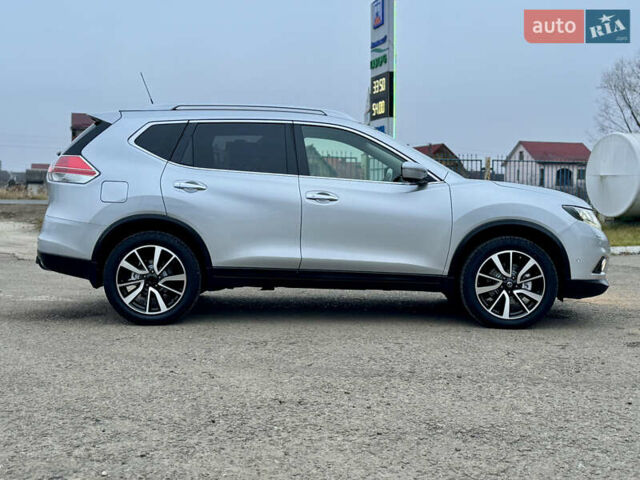 Сірий Ніссан ІксТрейл, об'ємом двигуна 1.6 л та пробігом 183 тис. км за 16800 $, фото 11 на Automoto.ua