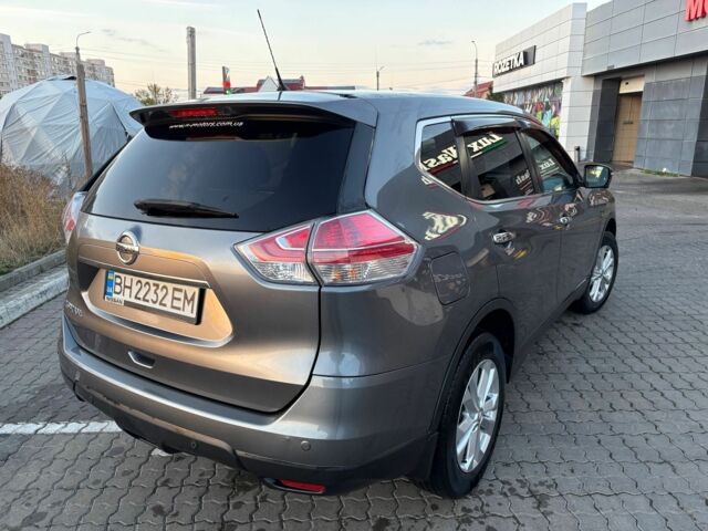 Серый Ниссан ИксТрейл, объемом двигателя 1.6 л и пробегом 109 тыс. км за 17600 $, фото 4 на Automoto.ua