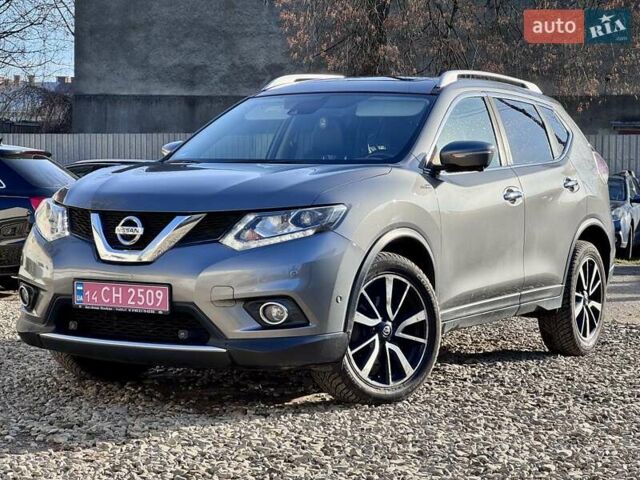 Серый Ниссан ИксТрейл, объемом двигателя 2 л и пробегом 227 тыс. км за 17300 $, фото 12 на Automoto.ua