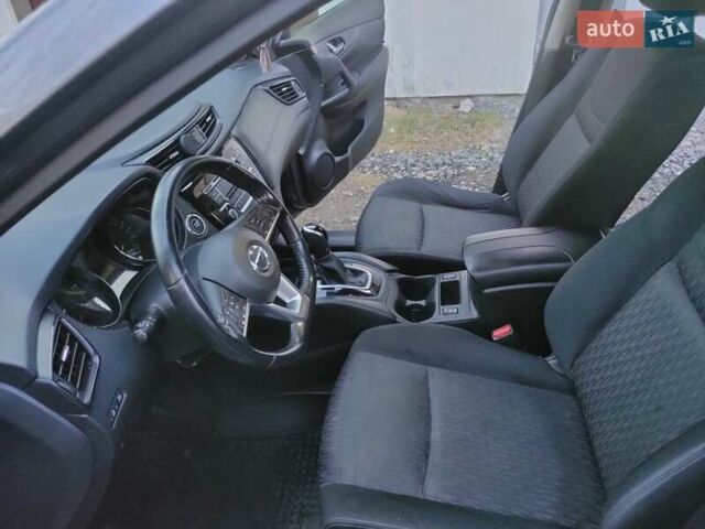 Ніссан ІксТрейл 2017 у Хмельницькому на Automoto.ua Сірий Ніссан ІксТрейл, об'ємом двигуна 1.6 л та пробігом 120 тис. км за 19500 $, фото 7 на Automoto.ua