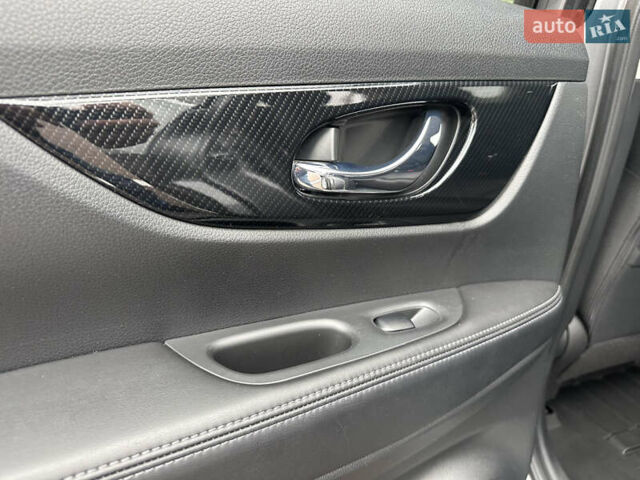 Серый Ниссан ИксТрейл, объемом двигателя 1.62 л и пробегом 140 тыс. км за 17300 $, фото 46 на Automoto.ua