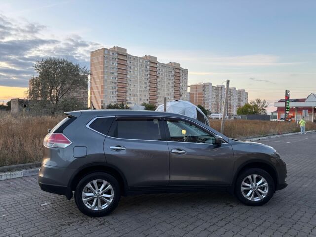 Серый Ниссан ИксТрейл, объемом двигателя 1.6 л и пробегом 109 тыс. км за 17600 $, фото 2 на Automoto.ua