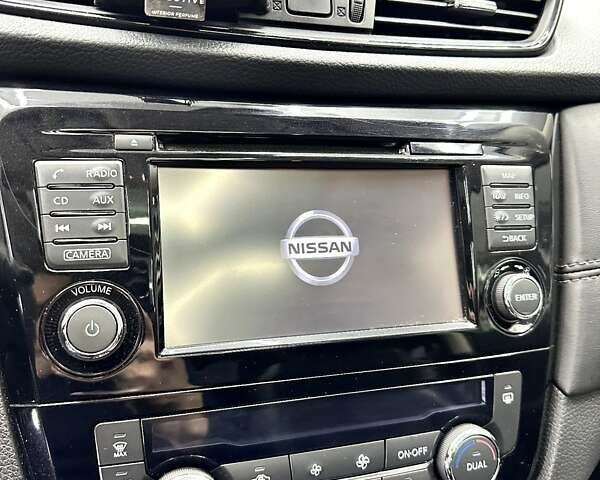 Серый Ниссан ИксТрейл, объемом двигателя 1.6 л и пробегом 101 тыс. км за 22000 $, фото 29 на Automoto.ua