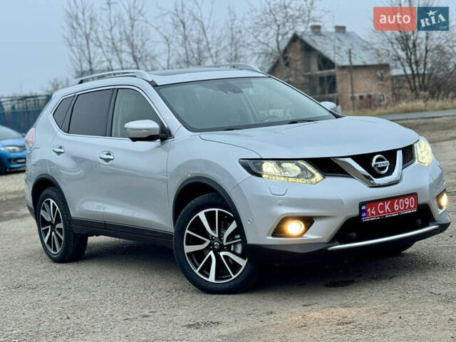 Сірий Ніссан ІксТрейл, об'ємом двигуна 1.6 л та пробігом 183 тис. км за 16800 $, фото 13 на Automoto.ua