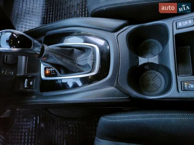 Ніссан ІксТрейл 2017 у Хмельницькому на Automoto.ua Сірий Ніссан ІксТрейл, об'ємом двигуна 1.6 л та пробігом 120 тис. км за 19500 $, фото 2 на Automoto.ua