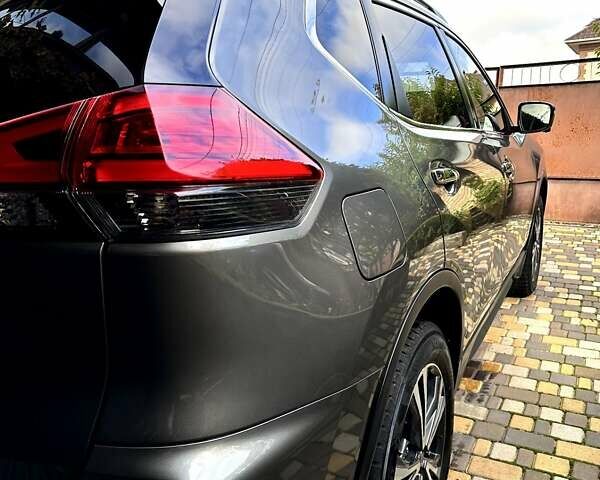 Серый Ниссан ИксТрейл, объемом двигателя 1.6 л и пробегом 101 тыс. км за 22000 $, фото 50 на Automoto.ua