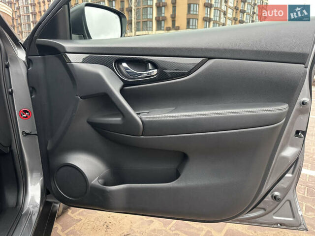 Серый Ниссан ИксТрейл, объемом двигателя 1.62 л и пробегом 140 тыс. км за 17300 $, фото 53 на Automoto.ua