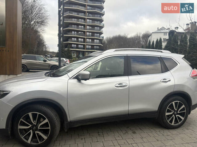 Серый Ниссан ИксТрейл, объемом двигателя 1.6 л и пробегом 172 тыс. км за 16700 $, фото 5 на Automoto.ua