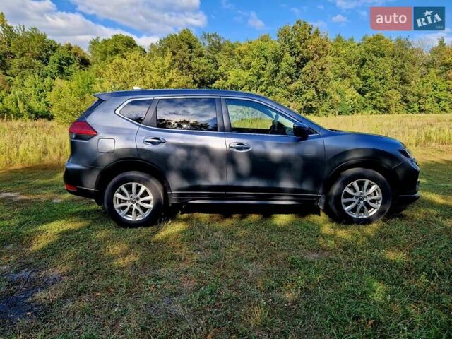 Ниссан ИксТрейл 2018 в Сумах на Automoto.ua Серый Ниссан ИксТрейл, объемом двигателя 2 л и пробегом 145 тыс. км за 17900 $, фото 7 на Automoto.ua
