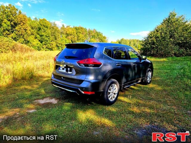 Сірий Ніссан ІксТрейл, об'ємом двигуна 2 л та пробігом 145 тис. км за 17900 $, фото 2 на Automoto.ua