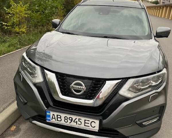 Серый Ниссан ИксТрейл, объемом двигателя 1.6 л и пробегом 265 тыс. км за 17500 $, фото 1 на Automoto.ua