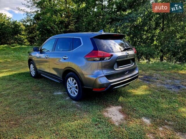 Ниссан ИксТрейл 2018 в Сумах на Automoto.ua Серый Ниссан ИксТрейл, объемом двигателя 2 л и пробегом 145 тыс. км за 17900 $, фото 8 на Automoto.ua
