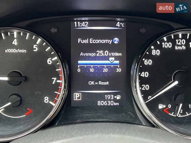 Серый Ниссан ИксТрейл, объемом двигателя 2 л и пробегом 80 тыс. км за 20000 $, фото 17 на Automoto.ua