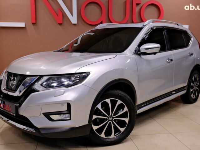 Серый Ниссан ИксТрейл, объемом двигателя 1.6 л и пробегом 50 тыс. км за 23900 $, фото 1 на Automoto.ua