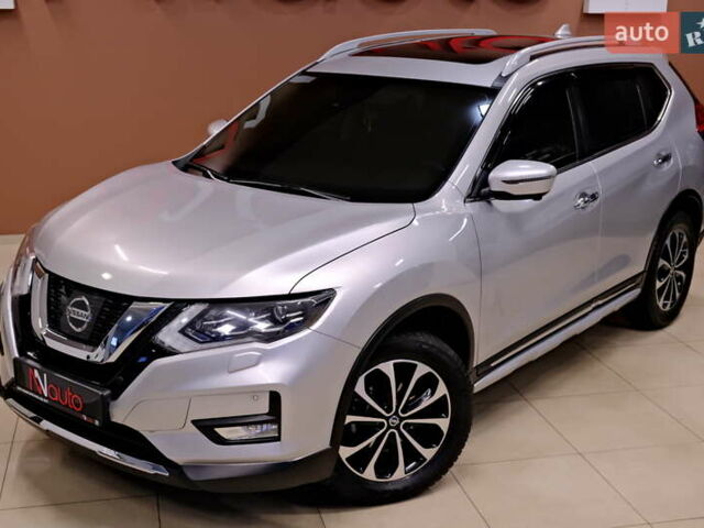 Серый Ниссан ИксТрейл, объемом двигателя 1.6 л и пробегом 50 тыс. км за 23900 $, фото 8 на Automoto.ua