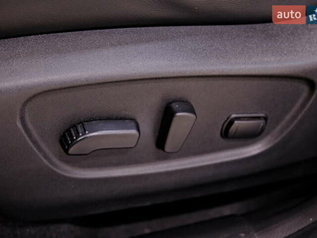 Серый Ниссан ИксТрейл, объемом двигателя 1.6 л и пробегом 50 тыс. км за 23900 $, фото 24 на Automoto.ua