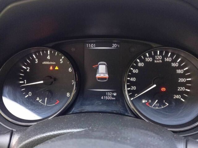 Серый Ниссан ИксТрейл, объемом двигателя 2 л и пробегом 42 тыс. км за 20500 $, фото 14 на Automoto.ua