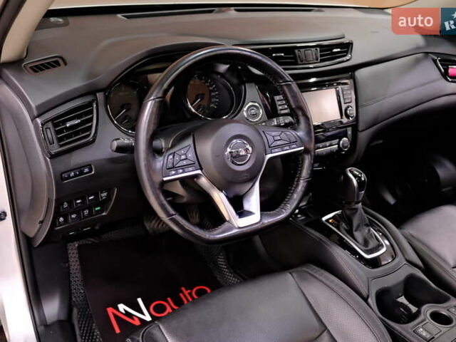 Серый Ниссан ИксТрейл, объемом двигателя 1.6 л и пробегом 50 тыс. км за 23900 $, фото 29 на Automoto.ua
