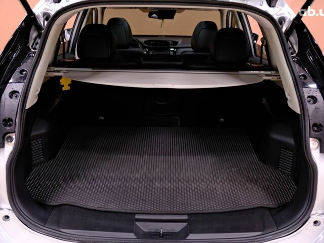 Серый Ниссан ИксТрейл, объемом двигателя 1.6 л и пробегом 50 тыс. км за 23900 $, фото 8 на Automoto.ua