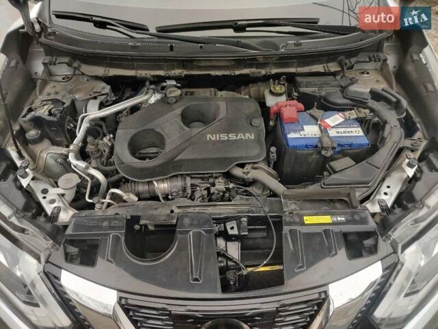 Сірий Ніссан ІксТрейл, об'ємом двигуна 1.6 л та пробігом 50 тис. км за 23500 $, фото 9 на Automoto.ua