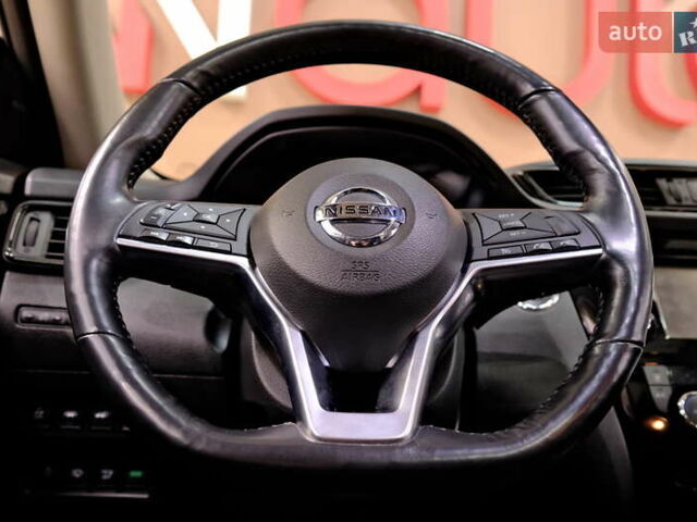 Серый Ниссан ИксТрейл, объемом двигателя 1.6 л и пробегом 50 тыс. км за 23900 $, фото 45 на Automoto.ua