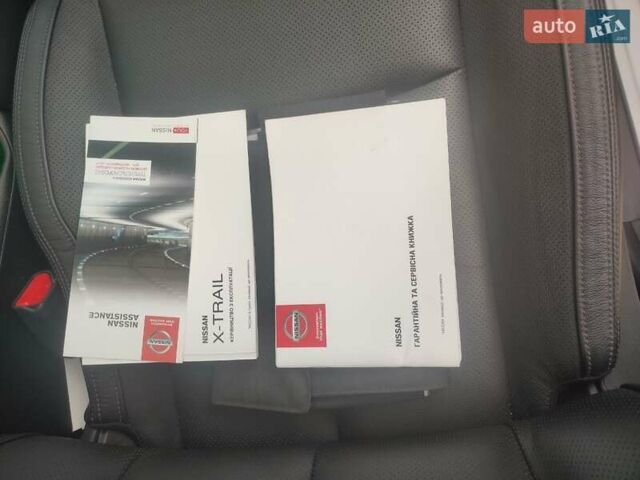 Сірий Ніссан ІксТрейл, об'ємом двигуна 1.6 л та пробігом 50 тис. км за 23500 $, фото 7 на Automoto.ua