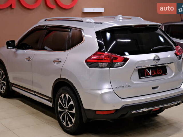 Серый Ниссан ИксТрейл, объемом двигателя 1.6 л и пробегом 50 тыс. км за 23900 $, фото 14 на Automoto.ua