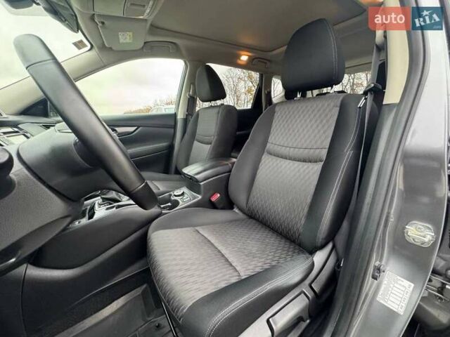 Серый Ниссан ИксТрейл, объемом двигателя 2 л и пробегом 97 тыс. км за 19999 $, фото 26 на Automoto.ua