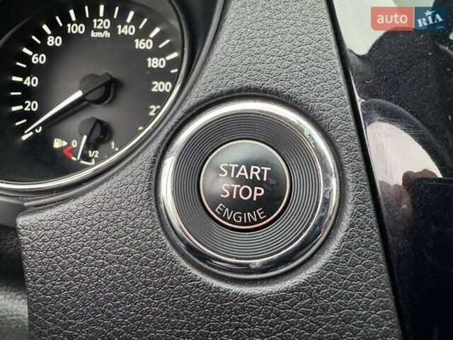 Серый Ниссан ИксТрейл, объемом двигателя 2 л и пробегом 97 тыс. км за 19999 $, фото 20 на Automoto.ua