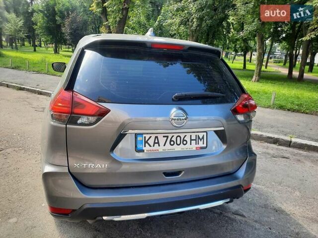 Серый Ниссан ИксТрейл, объемом двигателя 2 л и пробегом 24 тыс. км за 23100 $, фото 3 на Automoto.ua