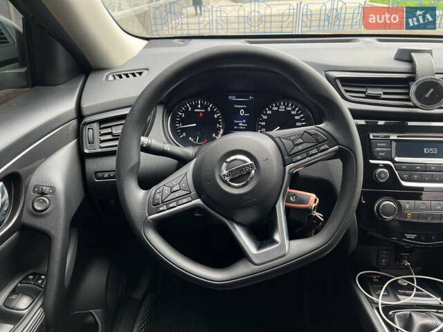 Серый Ниссан ИксТрейл, объемом двигателя 2 л и пробегом 85 тыс. км за 22900 $, фото 21 на Automoto.ua