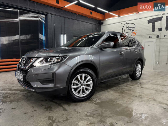 Серый Ниссан ИксТрейл, объемом двигателя 2 л и пробегом 39 тыс. км за 21450 $, фото 4 на Automoto.ua