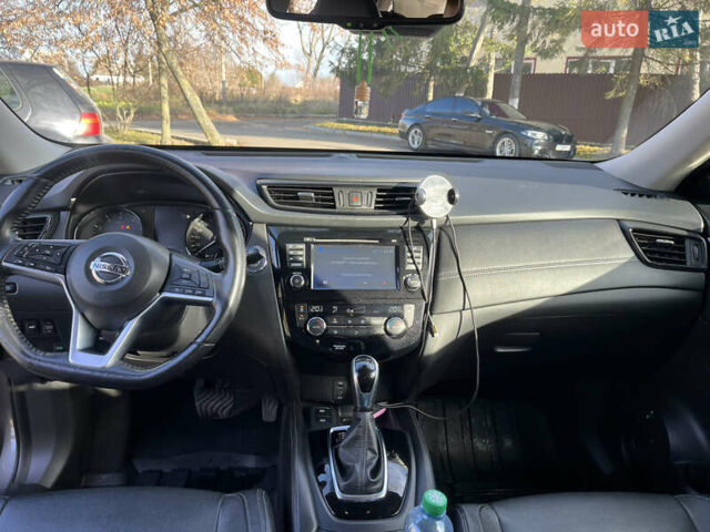 Сірий Ніссан ІксТрейл, об'ємом двигуна 2.49 л та пробігом 109 тис. км за 27499 $, фото 18 на Automoto.ua