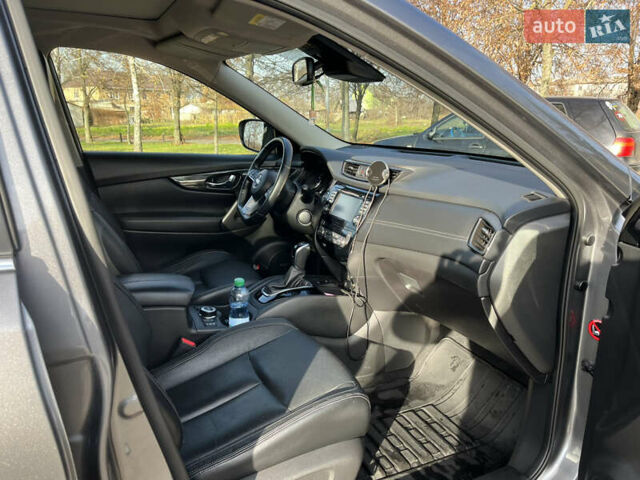 Сірий Ніссан ІксТрейл, об'ємом двигуна 2.49 л та пробігом 109 тис. км за 27499 $, фото 21 на Automoto.ua