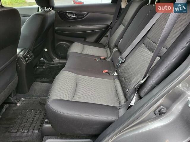 Сірий Ніссан ІксТрейл, об'ємом двигуна 1.6 л та пробігом 60 тис. км за 23450 $, фото 1 на Automoto.ua