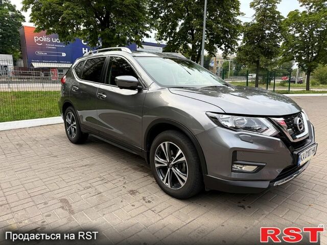 Сірий Ніссан ІксТрейл, об'ємом двигуна 1.6 л та пробігом 37 тис. км за 26500 $, фото 1 на Automoto.ua