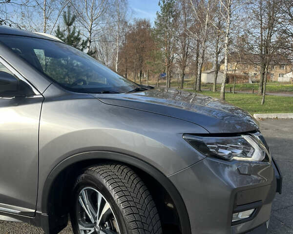 Сірий Ніссан ІксТрейл, об'ємом двигуна 2.49 л та пробігом 109 тис. км за 27499 $, фото 5 на Automoto.ua